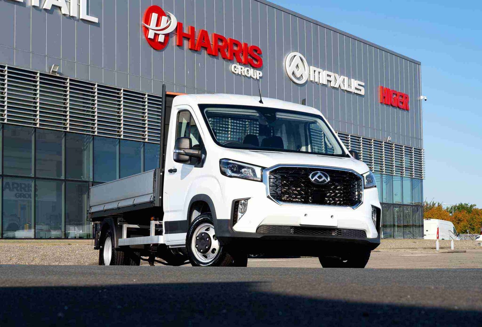Deliver 9 Lux exterior 1